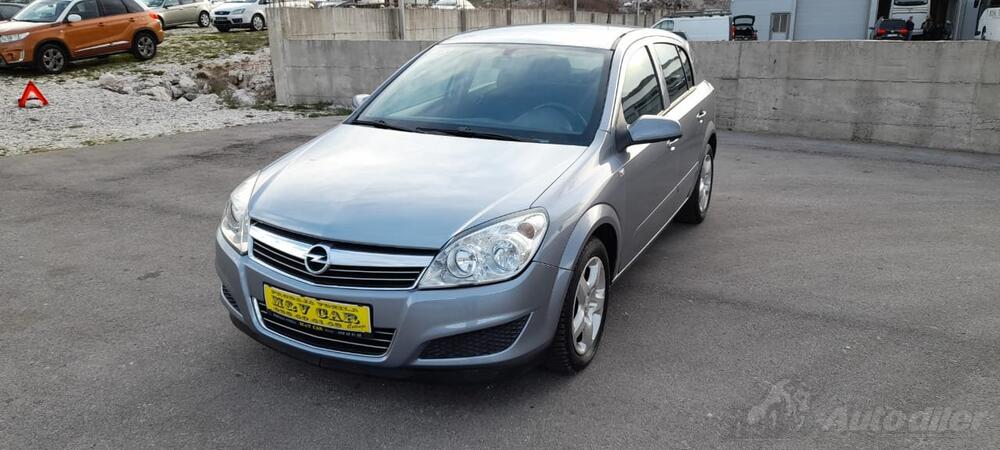 Opel - Astra - 1.7 CDTI 74KW