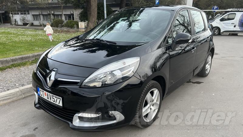 Renault - Scenic - 1.5 DCI