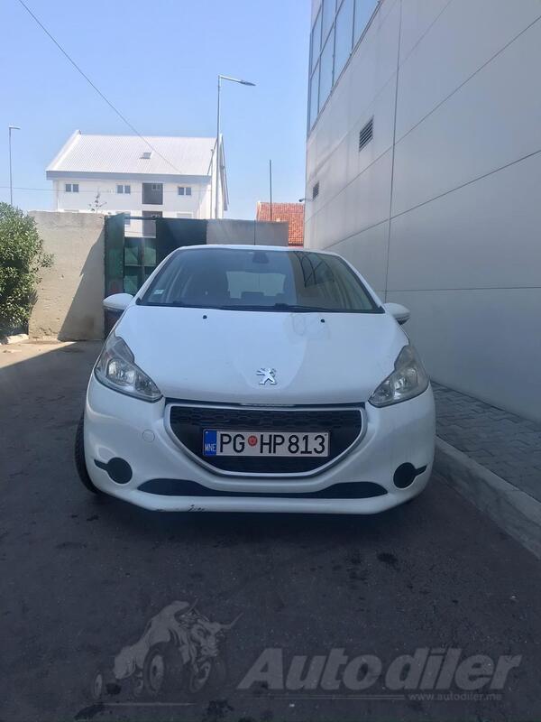 Peugeot - 208 - 1.4 HDI
