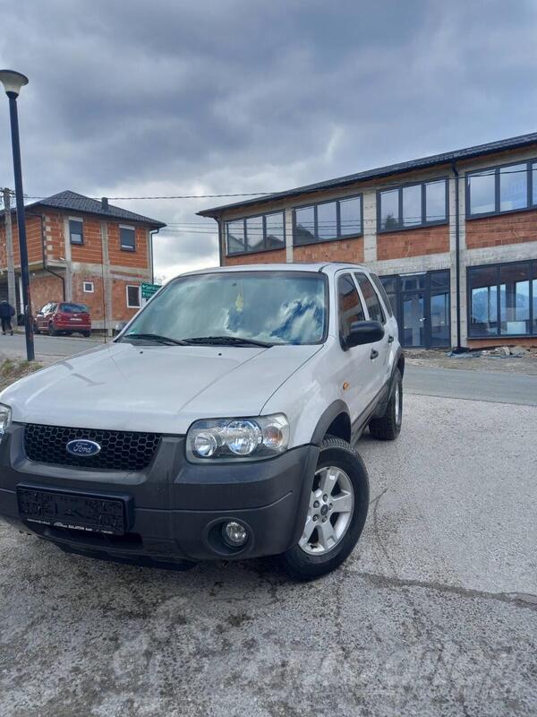 Ford - Maverick - 2.3