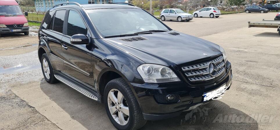 Mercedes Benz - ML 500