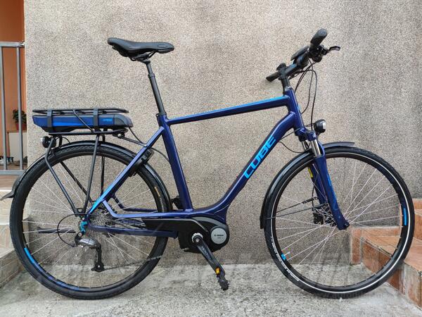 Cube - električni bicikl