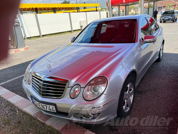 Mercedes Benz - E 220 - 2.2