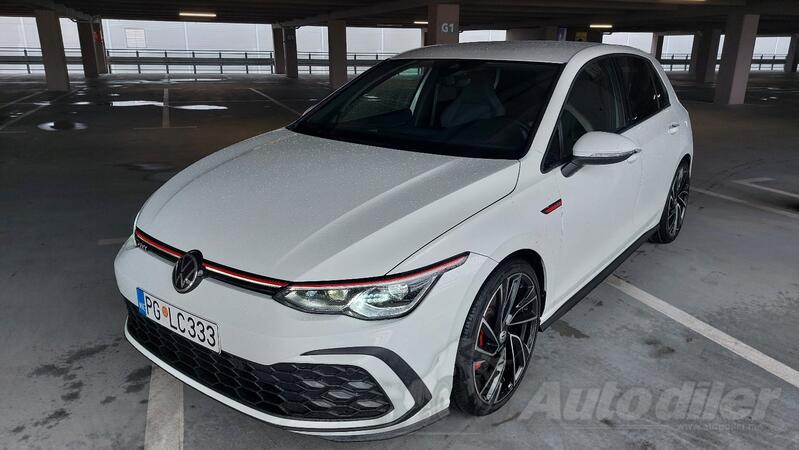 Volkswagen - Golf GTI - 2.0 GTI