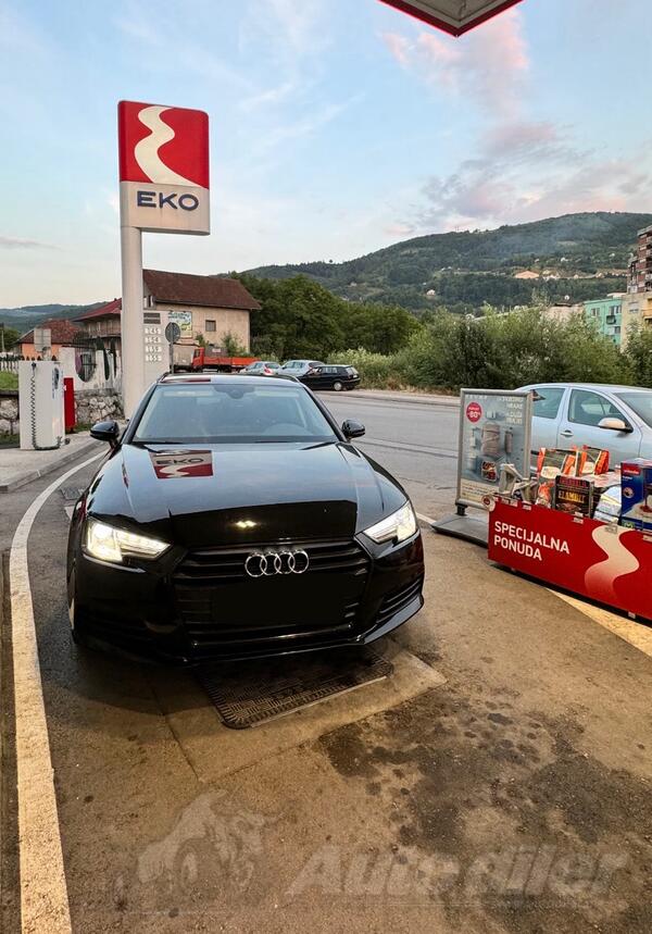 Audi - A4 - S tronic 140kw