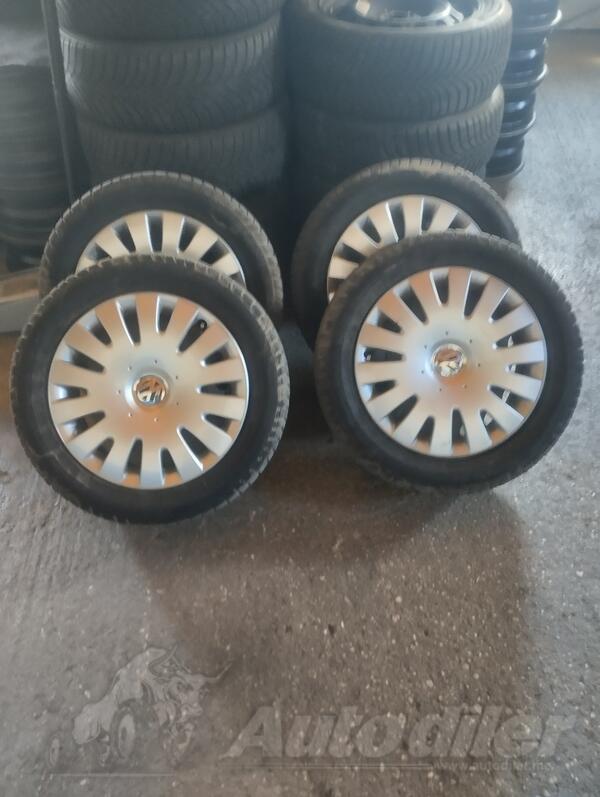 Fabričke felne i 205/55/16 gume