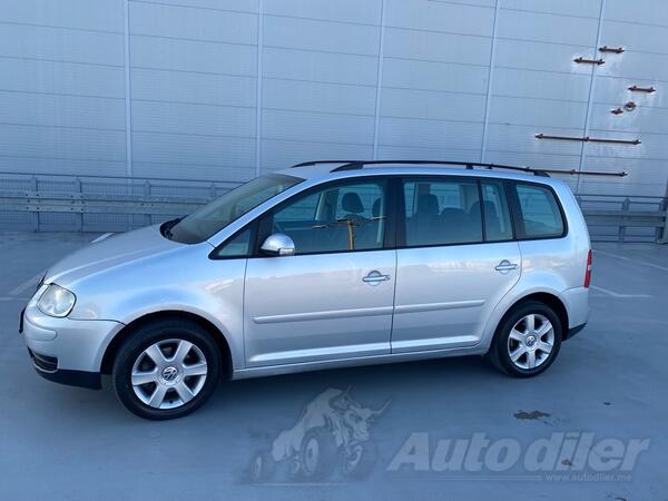Volkswagen - Touran - 2.0 TDI