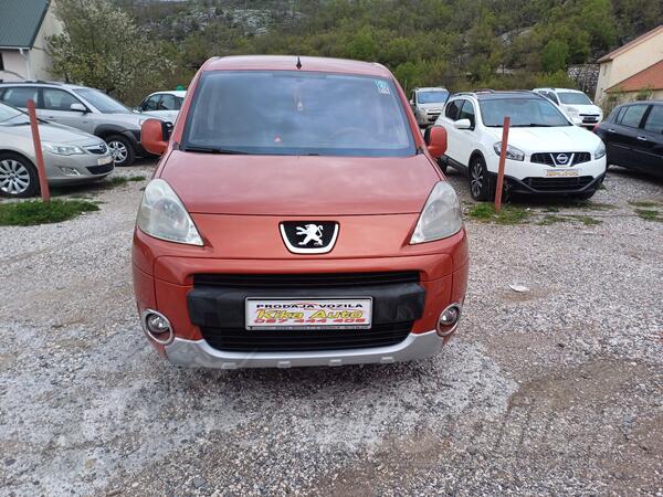 Peugeot - Partner - 1.6 hdi 68 kw 2011 god