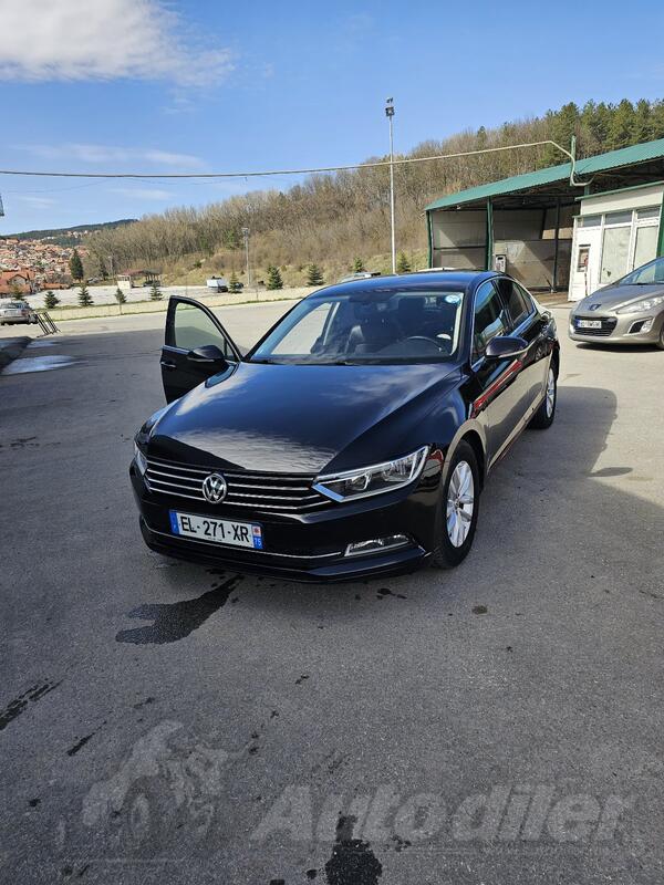 Volkswagen - Passat - 1.6