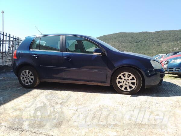 Volkswagen - Golf 5 - 1.9