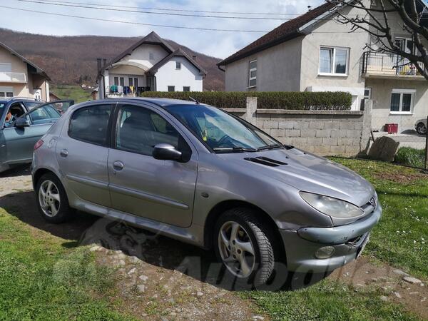 Peugeot - 206 - 1.4 dizel