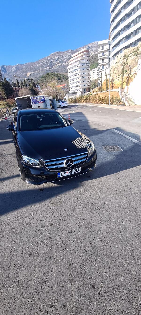 Mercedes Benz - E 220 - 2.2