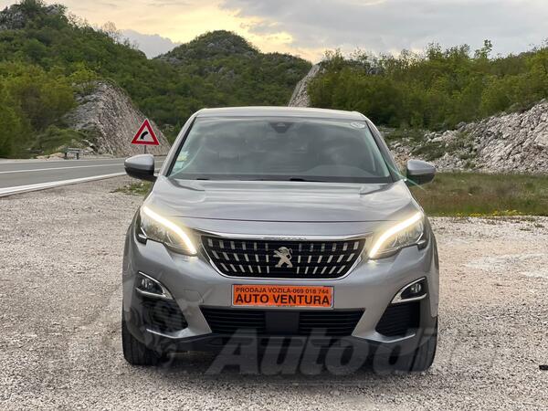 Peugeot - 3008 - 03/2018/g