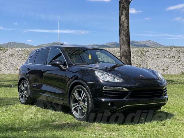 Porsche - Cayenne - 3.0