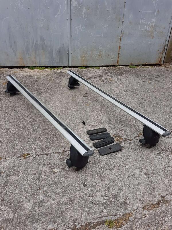 Krovni nosači, koferi, šatori i galerije