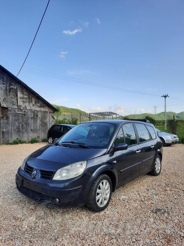 Renault - Grand Scenic - 2.0