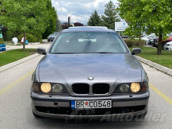 BMW - 525 - 525 TDS