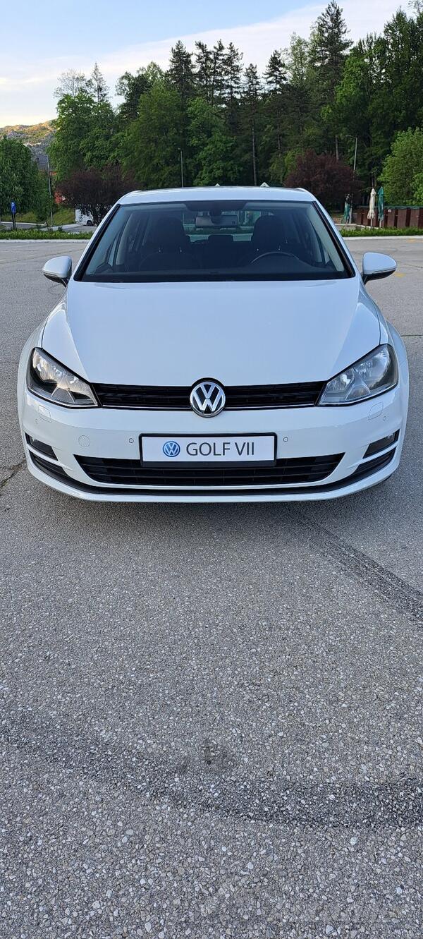 Volkswagen - Golf 7 - 1.6..TDI.81 KW.BLUE MOTIN.KUP OPREMA