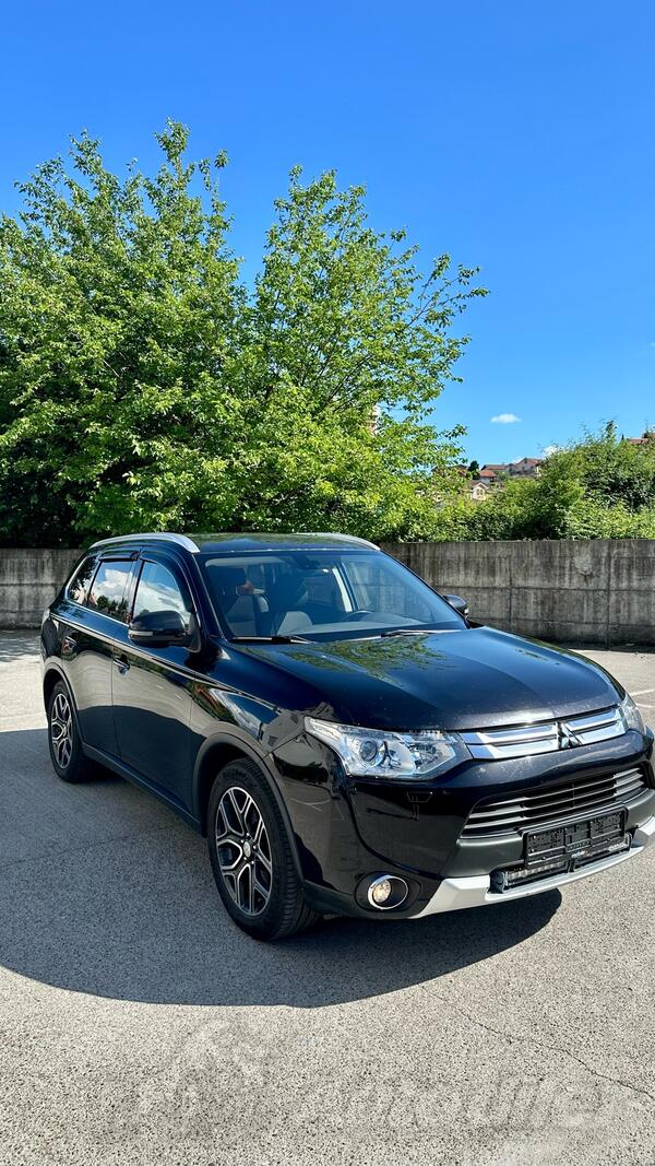 Mitsubishi - Outlander - 2.2did