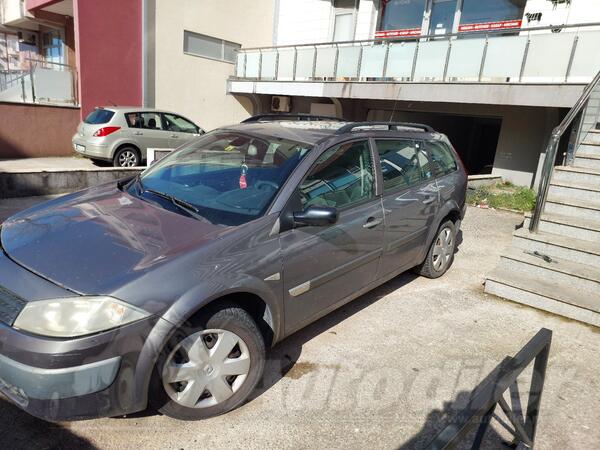 Renault - Megane - 1.9 DCI