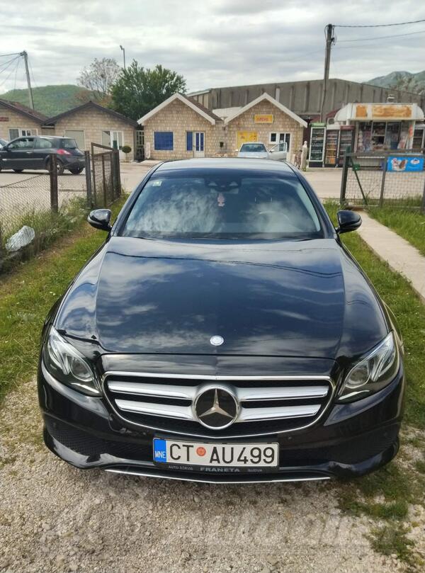 Mercedes Benz - E 350 - E350
