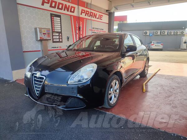 Alfa Romeo - Giulietta - 1.6