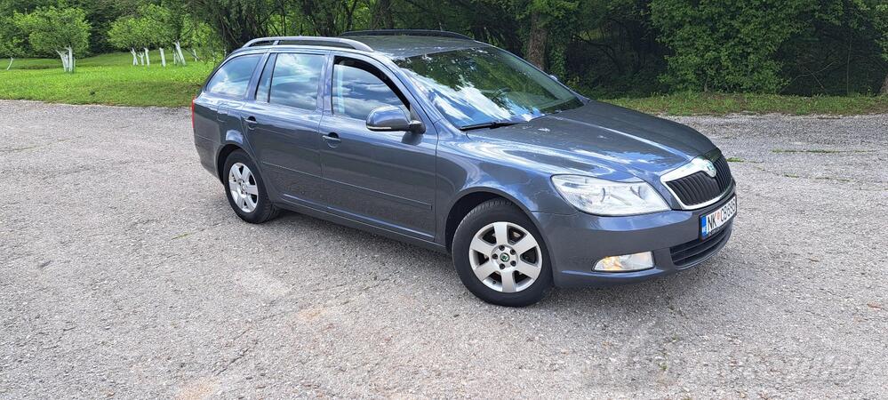 Škoda - Octavia - 1.6