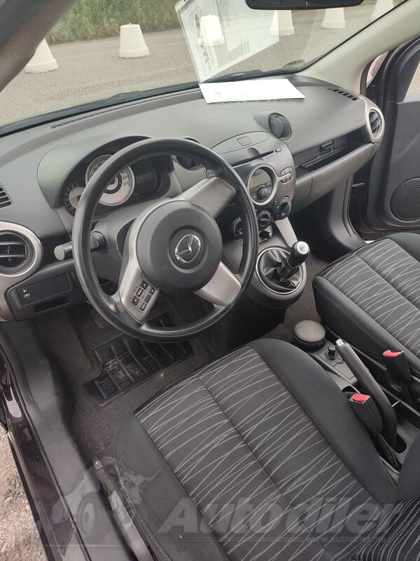 Mazda - 2 - 1.6