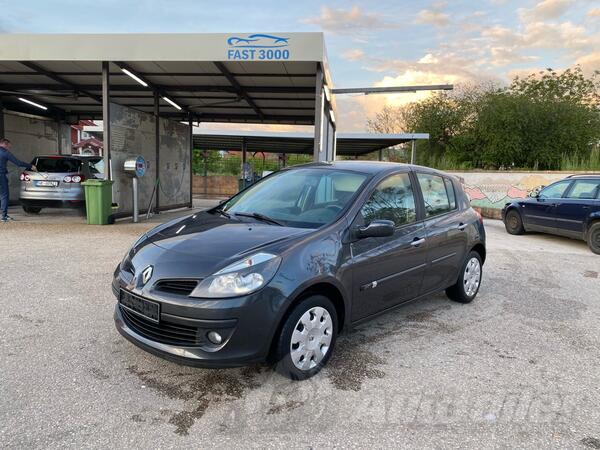 Renault - Clio - 1,5 DCI