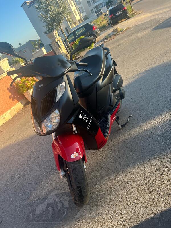 Aprilia - City