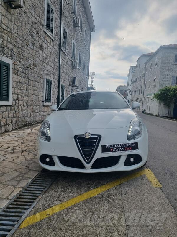 Alfa Romeo - Giulietta - 2.0 TD