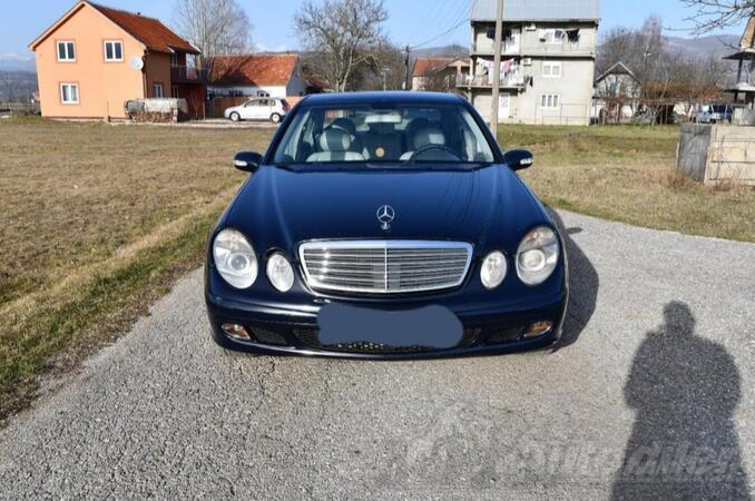 Mercedes Benz - E 220 - E 220 CDI