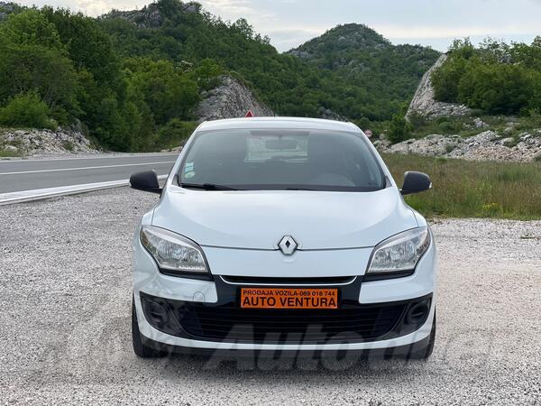Renault - Megane - 03/2013/g
