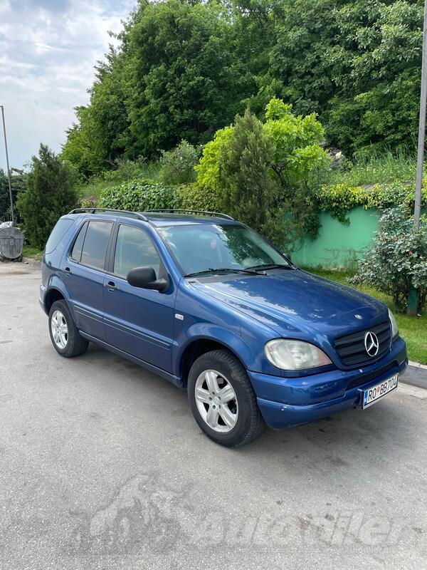 Mercedes Benz - ML 270 - Cdi