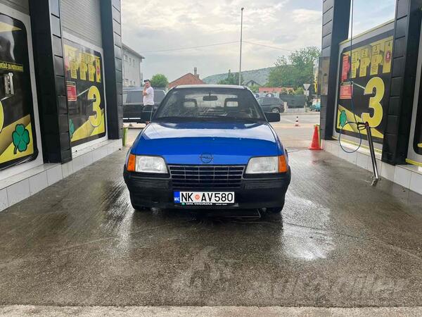 Opel - Kadett - 1.3