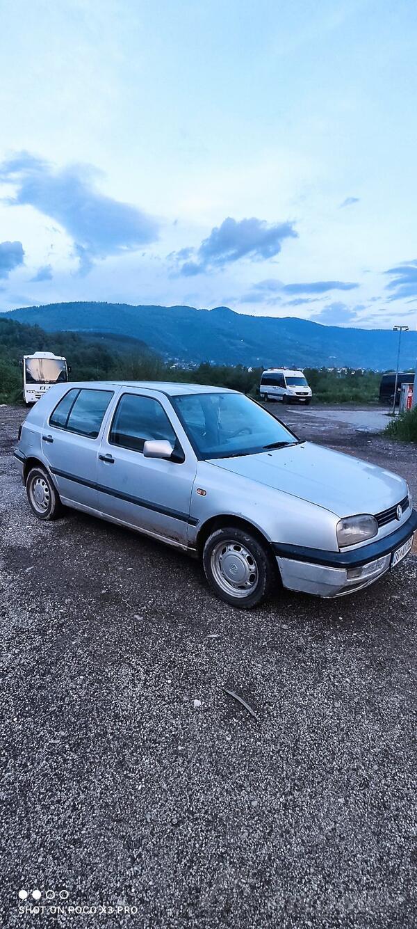 Volkswagen - Golf 3 - 1.9 D