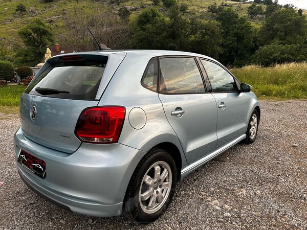 Volkswagen - Polo