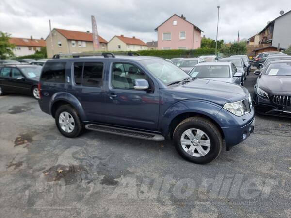 Nissan - Pathfinder - 2.5