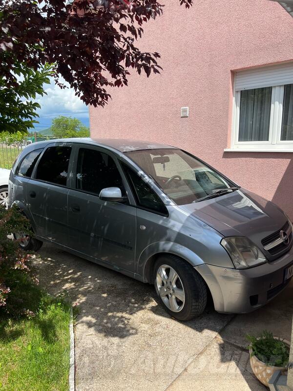 Opel - Meriva - 1.7 CDTI