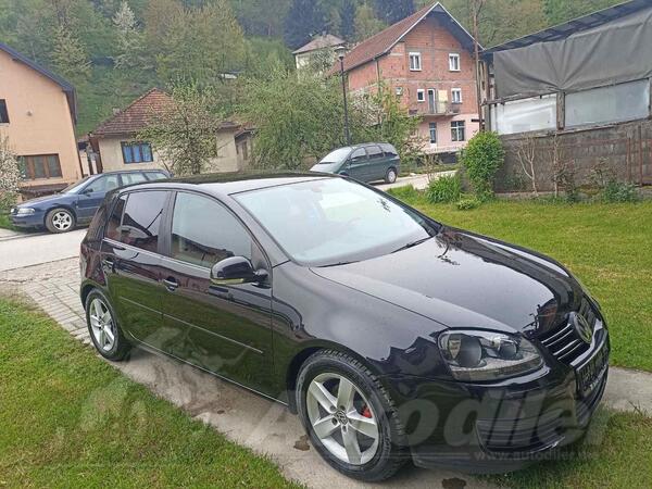 Volkswagen - Golf 5 - 1.9