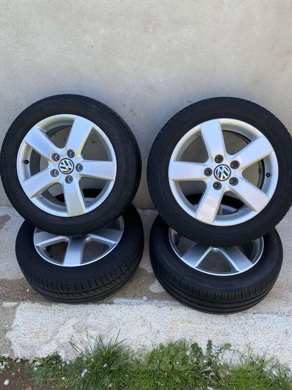 Fabričke felne i pirelli  gume