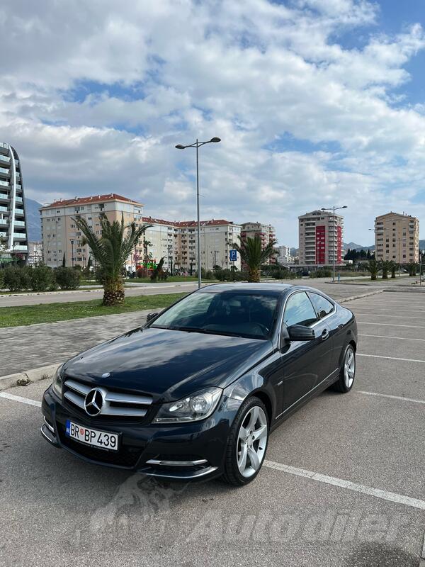 Mercedes Benz - C 220 - CDI