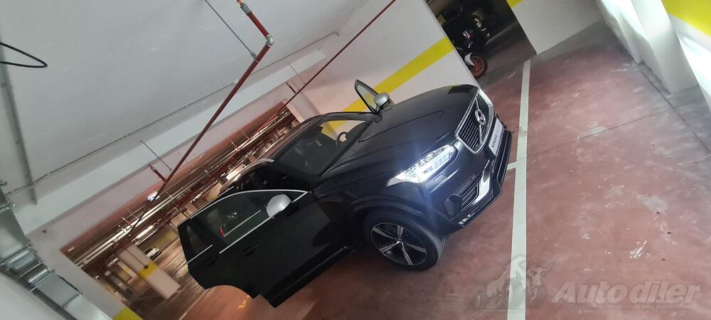 Volvo - XC 90 - 2.0 D