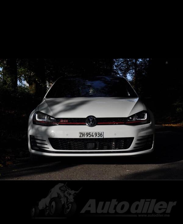 Volkswagen - Golf GTI - 2.0