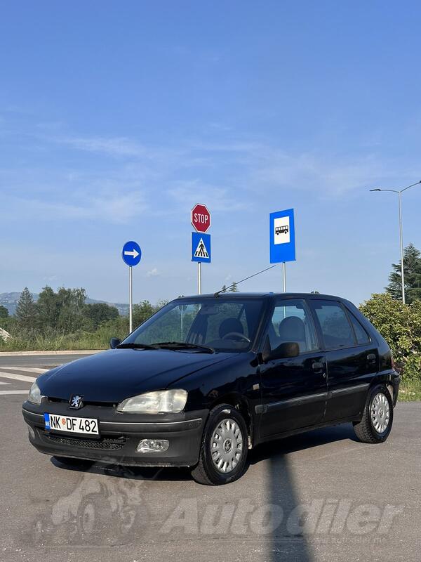 Peugeot - 106
