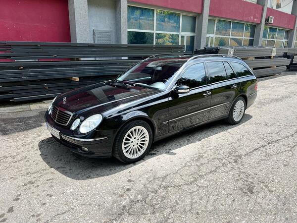 Mercedes Benz - E 320 - Avantgarde 4matic 7 sjedista
