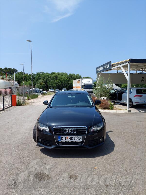 Audi - A4 - S-line 2.0TDI 105KW
