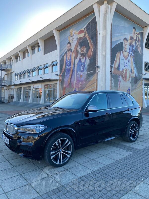 BMW - X5 M50