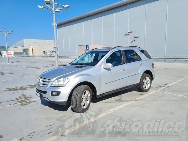 Mercedes Benz - ML 320 - ML 320 CDI 4 Matic