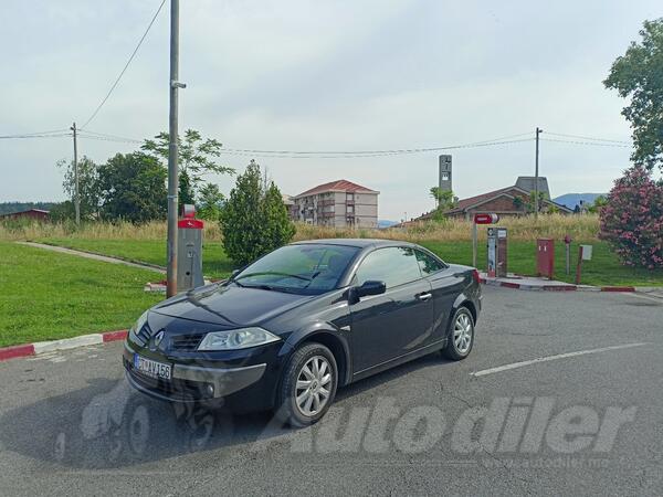 Renault - Megane - 2.0 CABRIO
